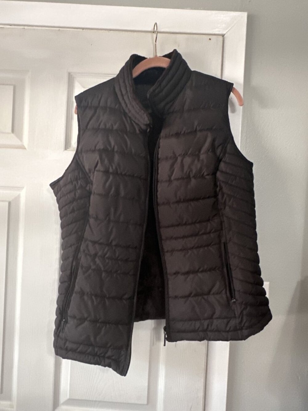 WEATHERPROOF BRAND BLACK QUILTED PUFFER VEST WITH PLUSH LINING SIZE L